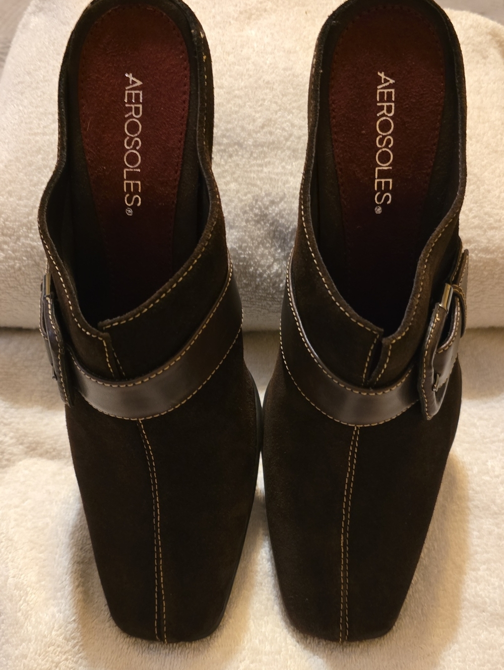 Aerosoles Vintage Brown Suede Buckle Mule Wedge Heels NWOB Size 9.5 - Picture 2 of 13